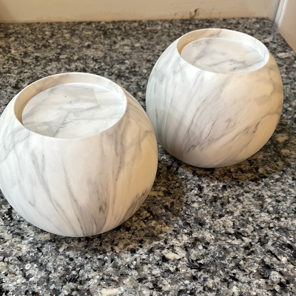 Bath and Body works Marble-Style White Candle Holders - Picture 6 of 8